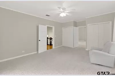 216 N Texas St, Pittsburg, TX 75686 - Photo 29