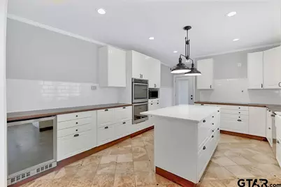 216 N Texas St, Pittsburg, TX 75686 - Photo 17