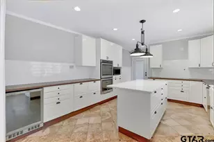 216 N Texas St, Pittsburg, TX 75686 - Photo 17
