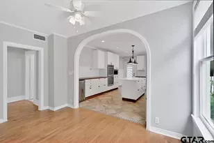 216 N Texas St, Pittsburg, TX 75686 - Photo 15