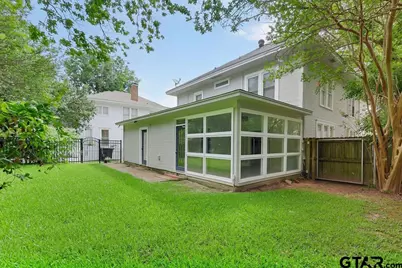 216 N Texas St, Pittsburg, TX 75686 - Photo 33