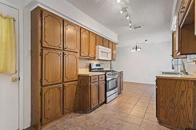 1108 Angie Street, Whitehouse, TX 75791 - Photo 13