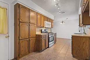 1108 Angie St, Whitehouse, TX 75791 - Photo 13