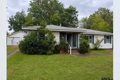 1017 Deaton St, Jacksonville, TX 75766 - Photo 1