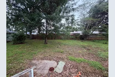 1017 Deaton St, Jacksonville, TX 75766 - Photo 9