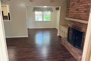 1918 Courtney Dr, Tyler, TX 75701 - Photo 5