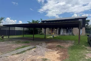 212 N Mimosa, Ore City, TX 75683 - Photo 3