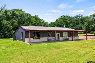 220 Quitman, Pittsburg, TX 75686 - Photo 1