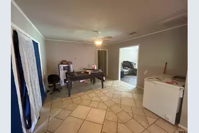 18119 County Road 2142, Troup, TX 75789 - Photo 15