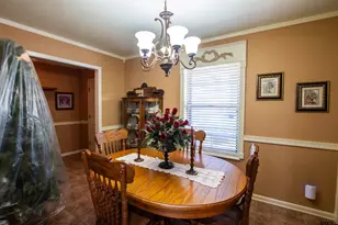1011 Camille Dr, Longview, TX 75605 - Photo 5