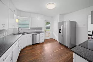 2717 Crestview, Tyler, TX 75701 - Photo 5