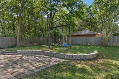15544 Nell Lynn Ln, Tyler, TX 75707 - Photo 5