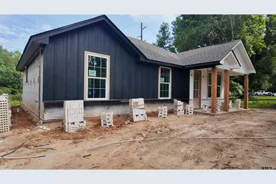 620 S Railroad, Troup, TX 75789 - Photo 3