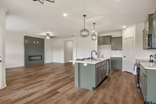 304 Driftwood Way, Whitehouse, TX 75791 - Photo 7
