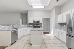 681 Frederick Cir, Flint, TX 75762 - Photo 9