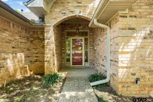 2824 Crestview Ave, Tyler, TX 75701 - Photo 3