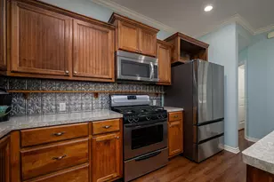 209 Walnut St, Chandler, TX 75758 - Photo 5