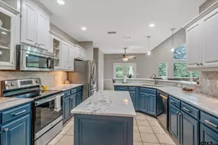 16384 County Rd 440, Lindale, TX 75771 - Photo 17
