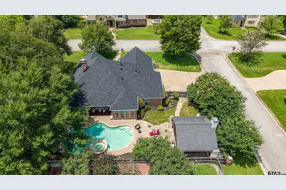 2102 Holly Creek Dr, Tyler, TX 75703 - Photo 43