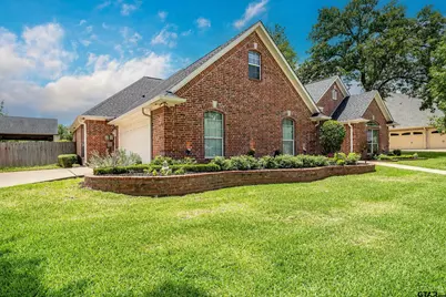 2102 Holly Creek Dr, Tyler, TX 75703 - Photo 3