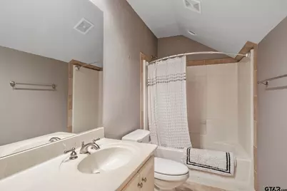 2102 Holly Creek Dr, Tyler, TX 75703 - Photo 39
