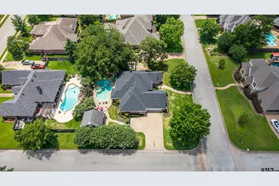 2102 Holly Creek Dr, Tyler, TX 75703 - Photo 7