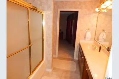 3073 East Lake Dr., Gladewater, TX 75647 - Photo 29