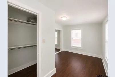 618 N Moore, Tyler, TX 75702 - Photo 17