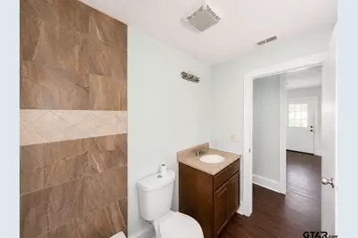 618 N Moore, Tyler, TX 75702 - Photo 11