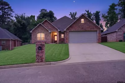 811 Rugby, Whitehouse, TX 75791 - Photo 1