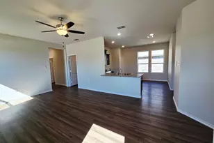611 Park Central, Chandler, TX 75758 - Photo 3