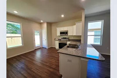 609 Park Central, Chandler, TX 75758 - Photo 5