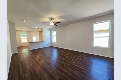 609 Park Central, Chandler, TX 75758 - Photo 3