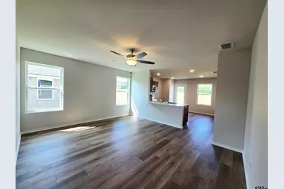 1700 Meadow Lane, Whitehouse, TX 75791 - Photo 3