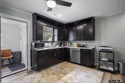 501 N Main, Lindale, TX 75771 - Photo 19
