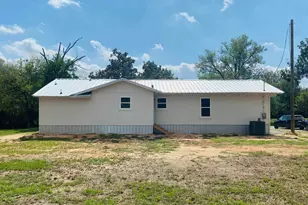 918 W Kuykendall St, Grand Saline, TX 75140 - Photo 17
