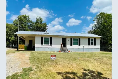 918 W Kuykendall Street, Grand Saline, TX 75140 - Photo 3