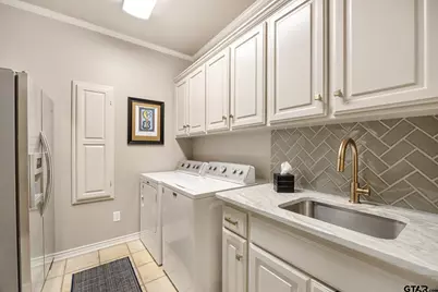1413 Holly Creek Dr, Tyler, TX 75703 - Photo 31
