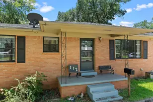 112 Blacknall, Henderson, TX 75652 - Photo 3