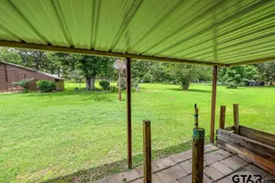 3127 Cr 222, Henderson, TX 75652 - Photo 27