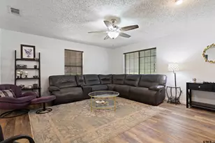512 Carri Dr, Bullard, TX 75757 - Photo 5