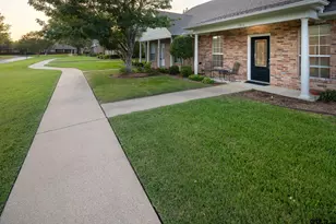 1912 Hollylake Cir, Tyler, TX 75703 - Photo 27