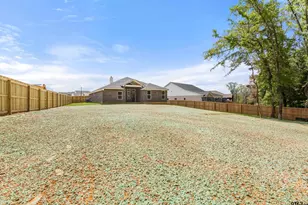 16430 Crossing Cir, Lindale, TX 75771 - Photo 29