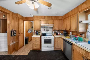 835 N Fairway, Fairfield, TX 75840 - Photo 7