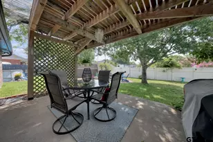 643 Winchester Dr, Chandler, TX 75758 - Photo 31