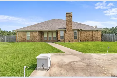 200 Saint Andrews Dr, Palestine, TX 75803 - Photo 7