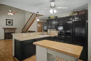 114 Butternut Glen, Holly Lake Ranch, TX 75765 - Photo 11