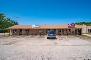 701 E Pine St, Edgewood, TX 75117 - Photo 1