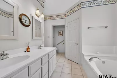 800 Rico Drive, Athens, TX 75751 - Photo 11