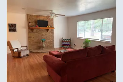 106 SW 5th, Bogata, TX 75417 - Photo 3